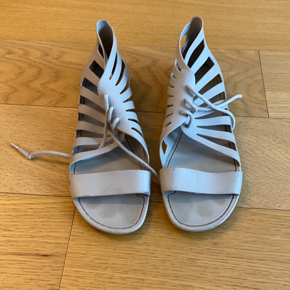 Preloved Givenchy Jellies
